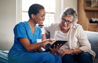 home nurse explaining things