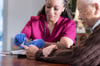 clinician-checking-members-insulin-levels